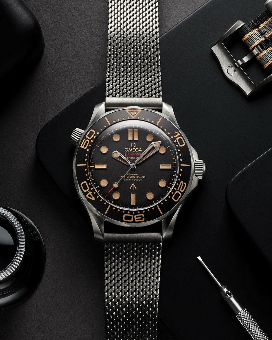 OMEGA lance la SEAMASTER DIVER 300M ÉDITION 007
