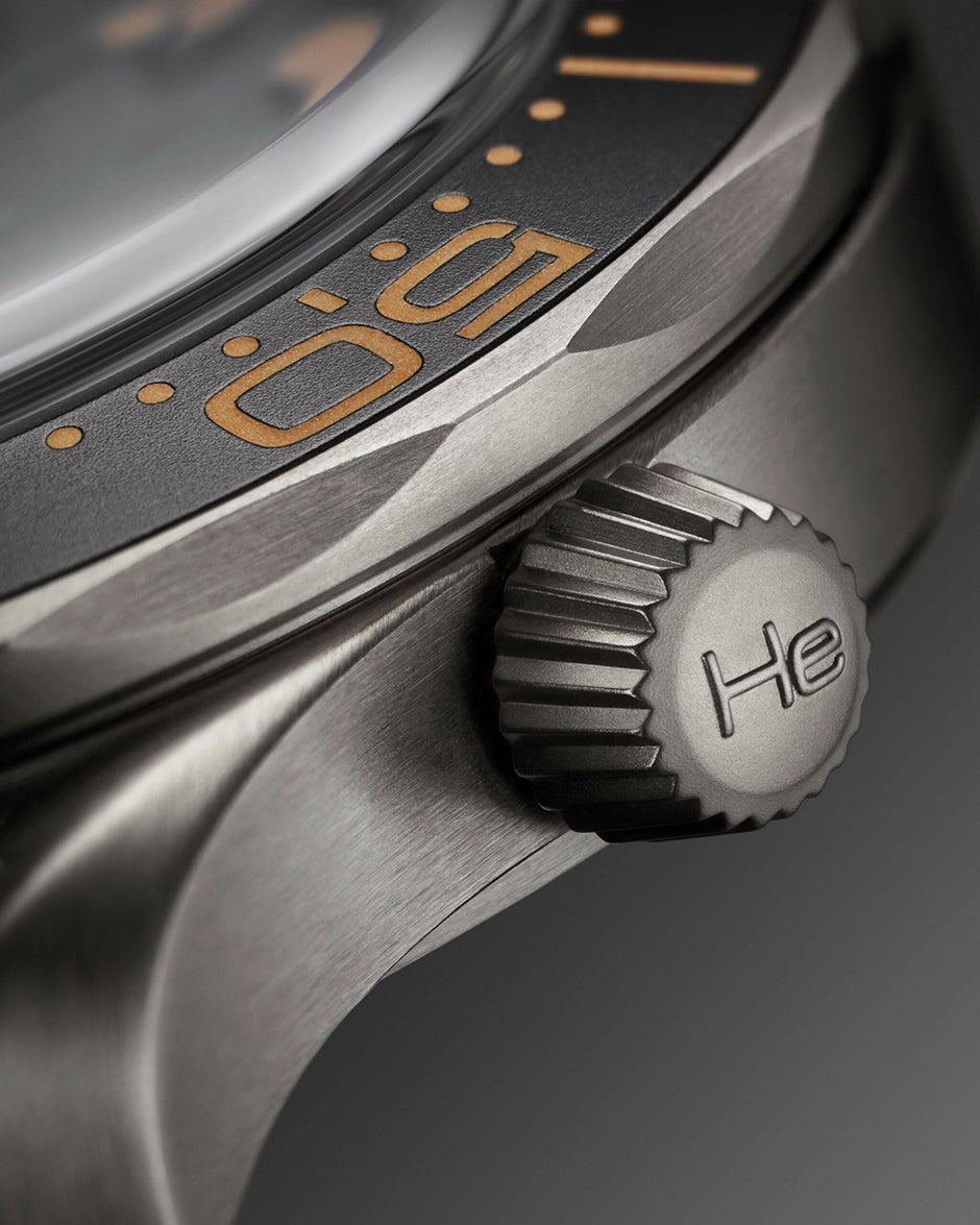OMEGA lance la SEAMASTER DIVER 300M ÉDITION 007