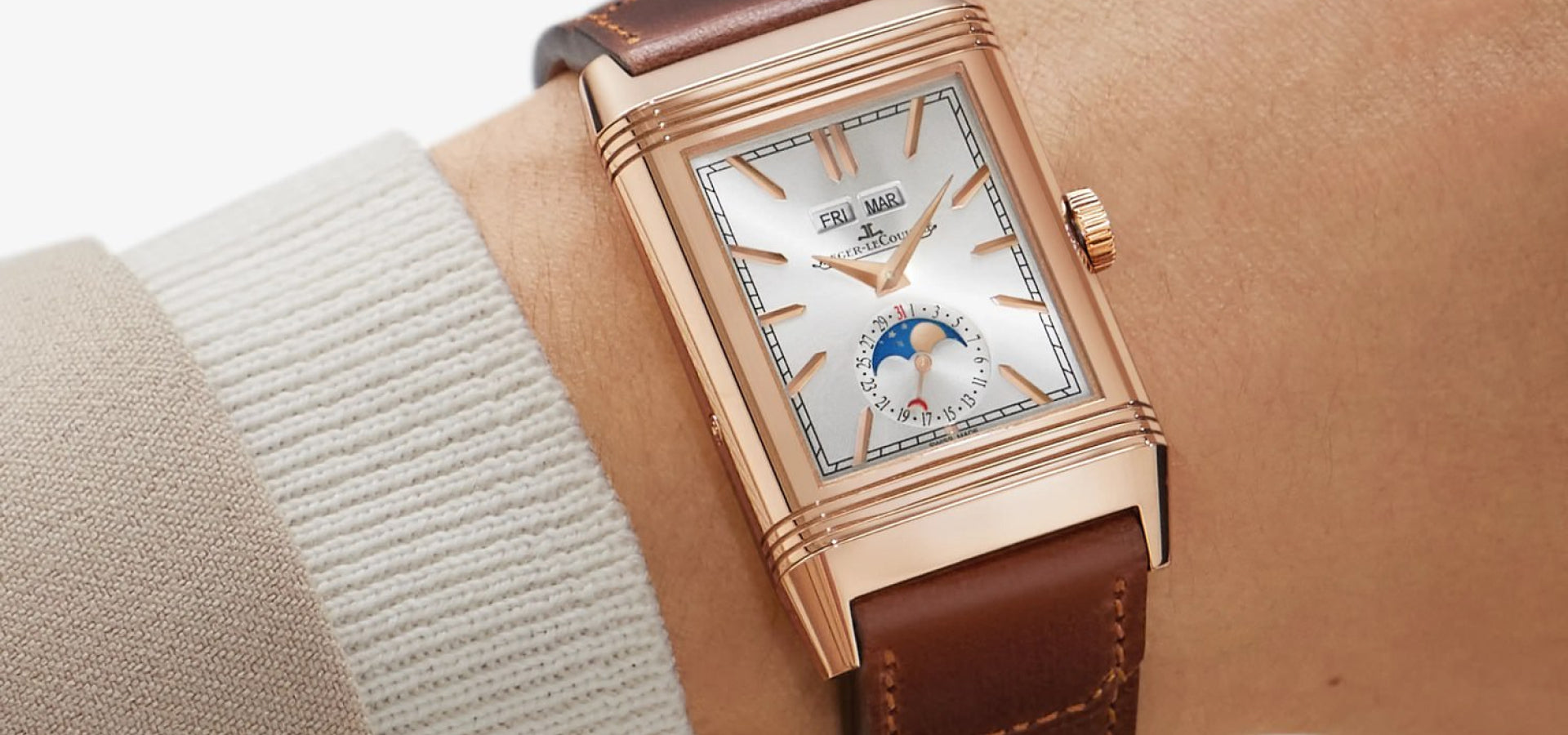 Montre reverso tribute calendar
