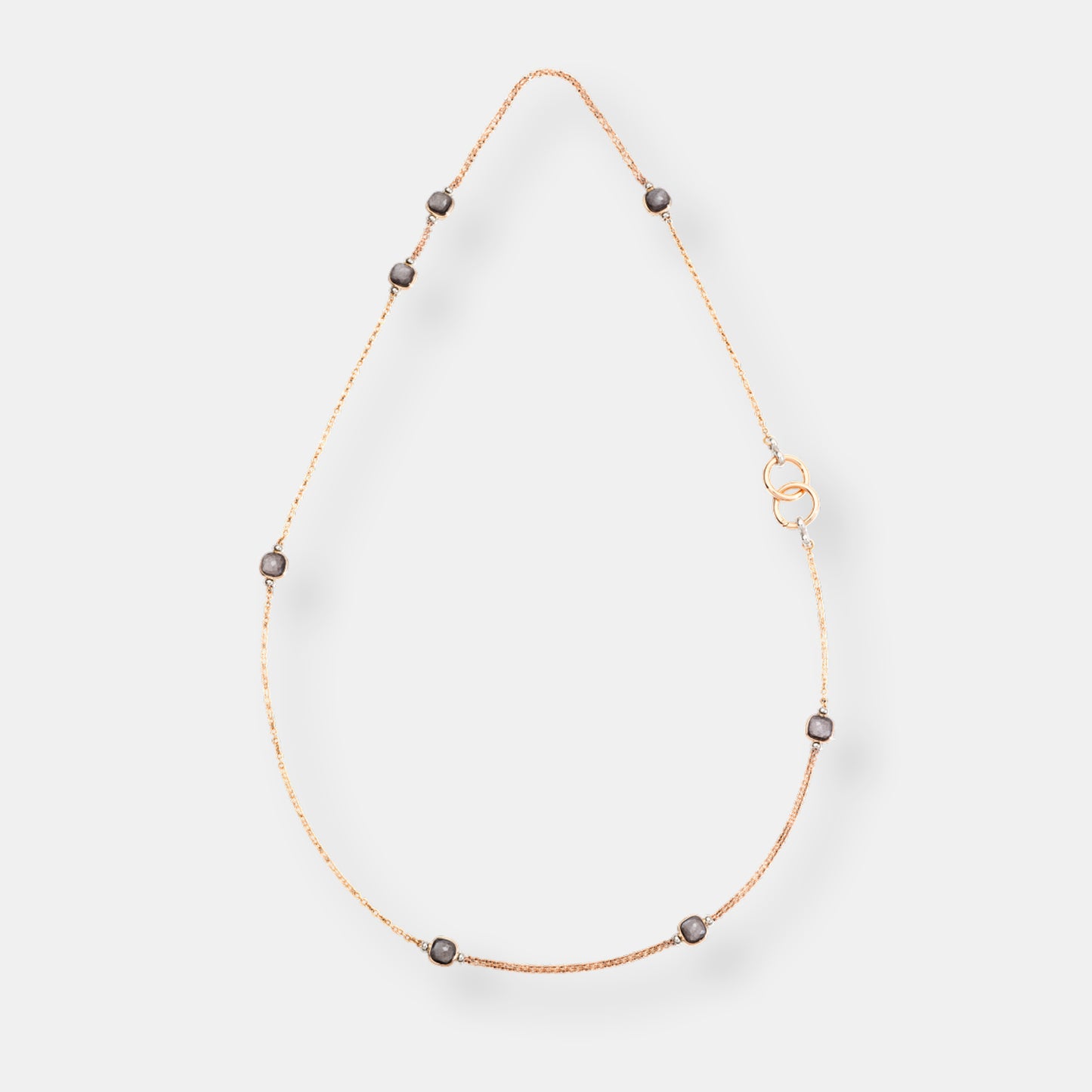 Collier nudo