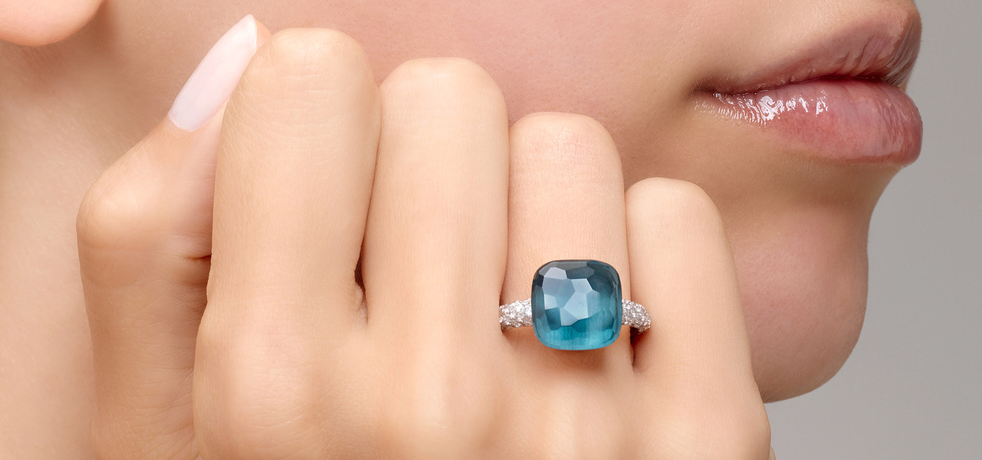 Bague nudo