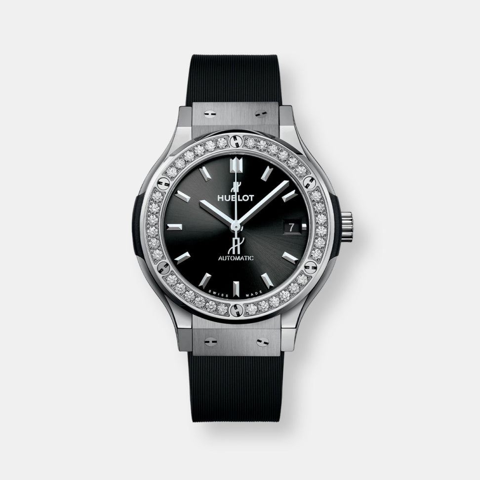 Montre classic fusion titanium diamonds