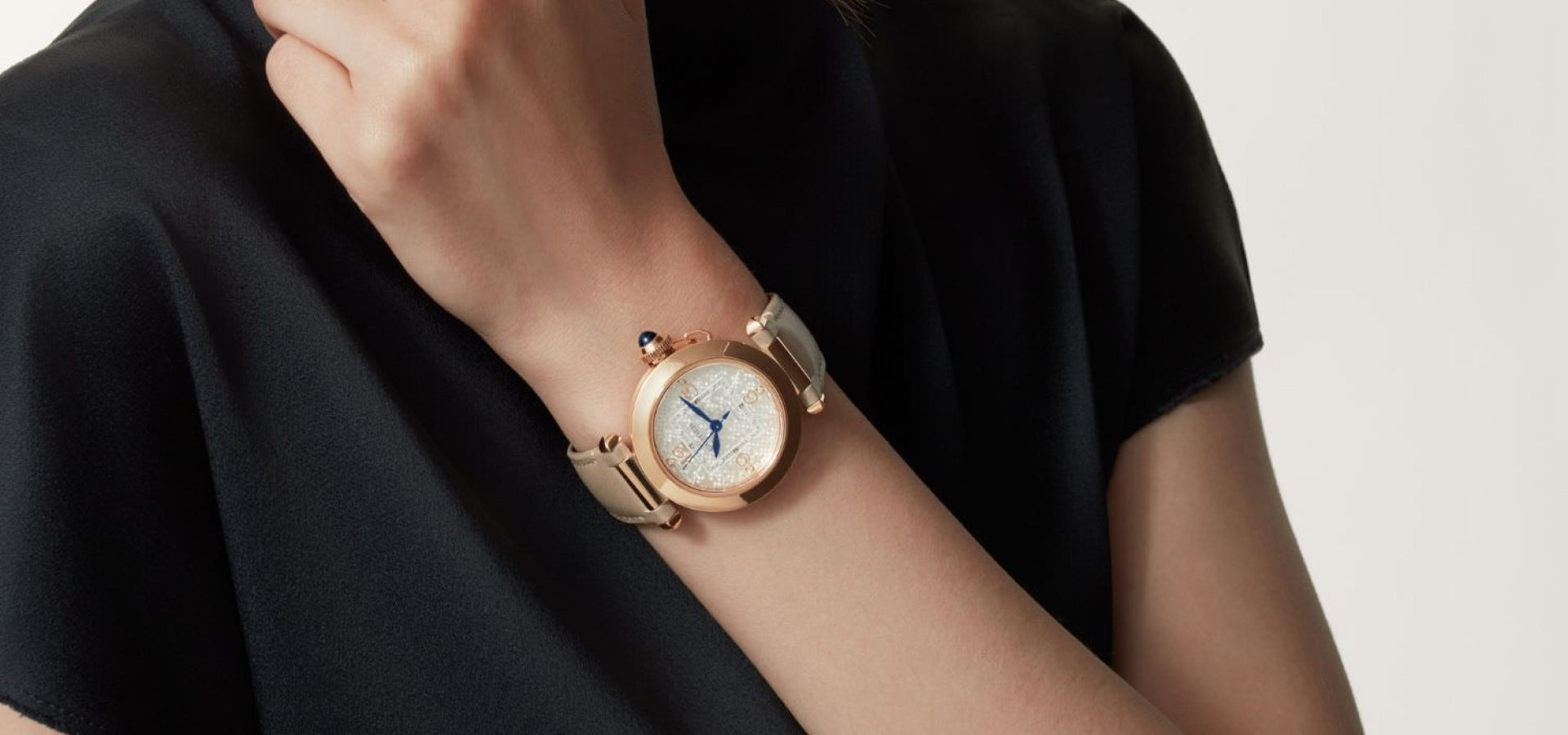 Montre pasha de cartier