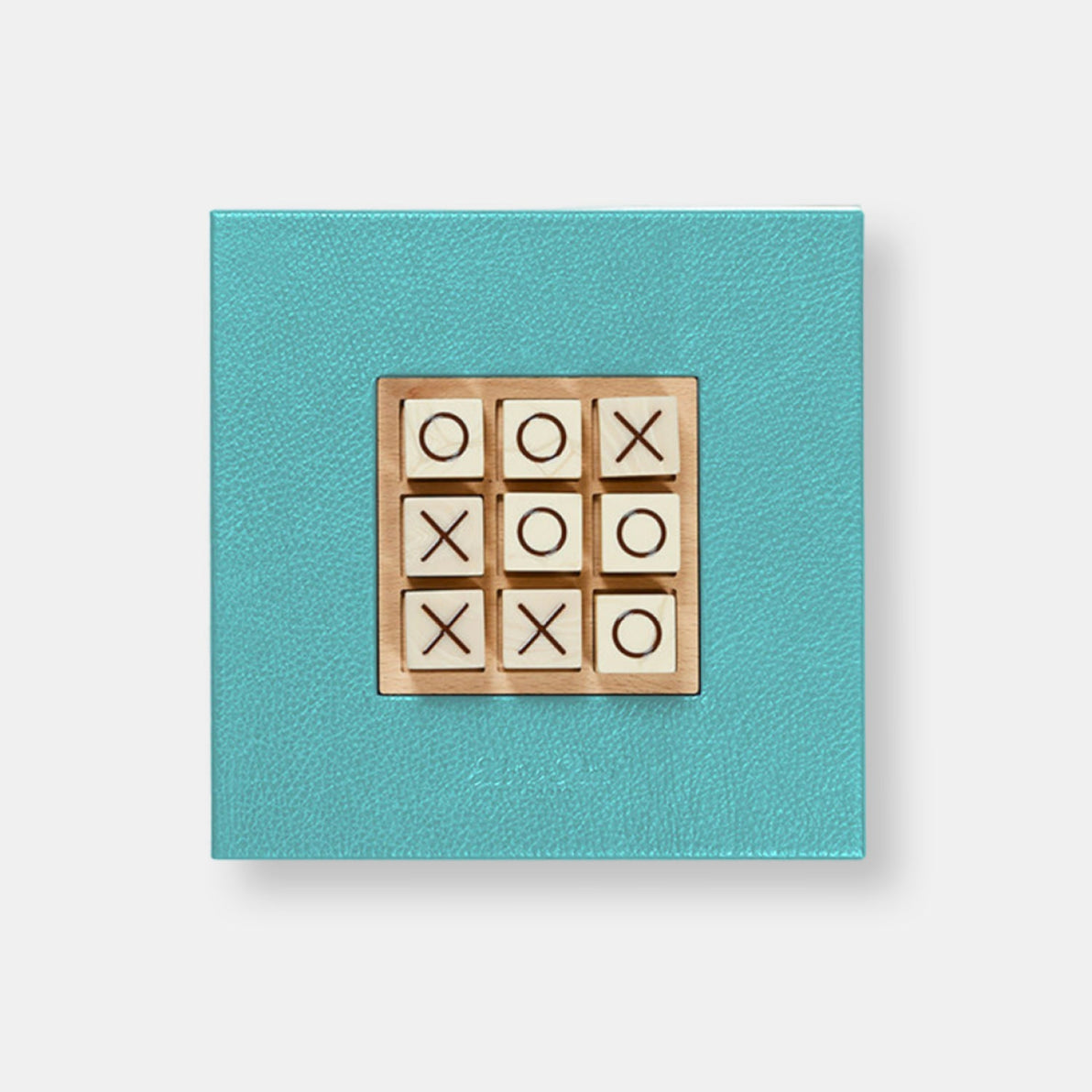 Tic tac toe buffle bluebettle