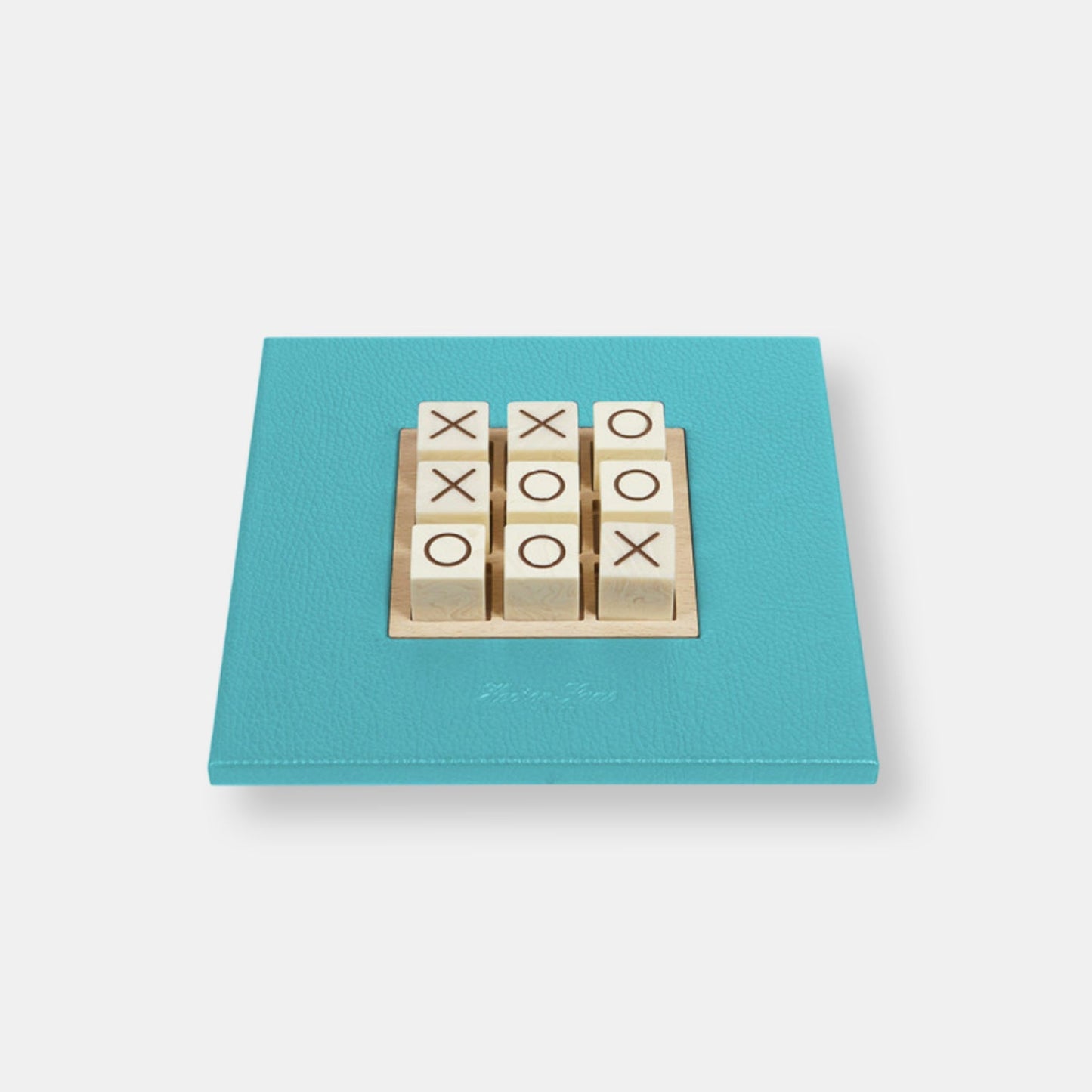 Tic tac toe buffle bluebettle