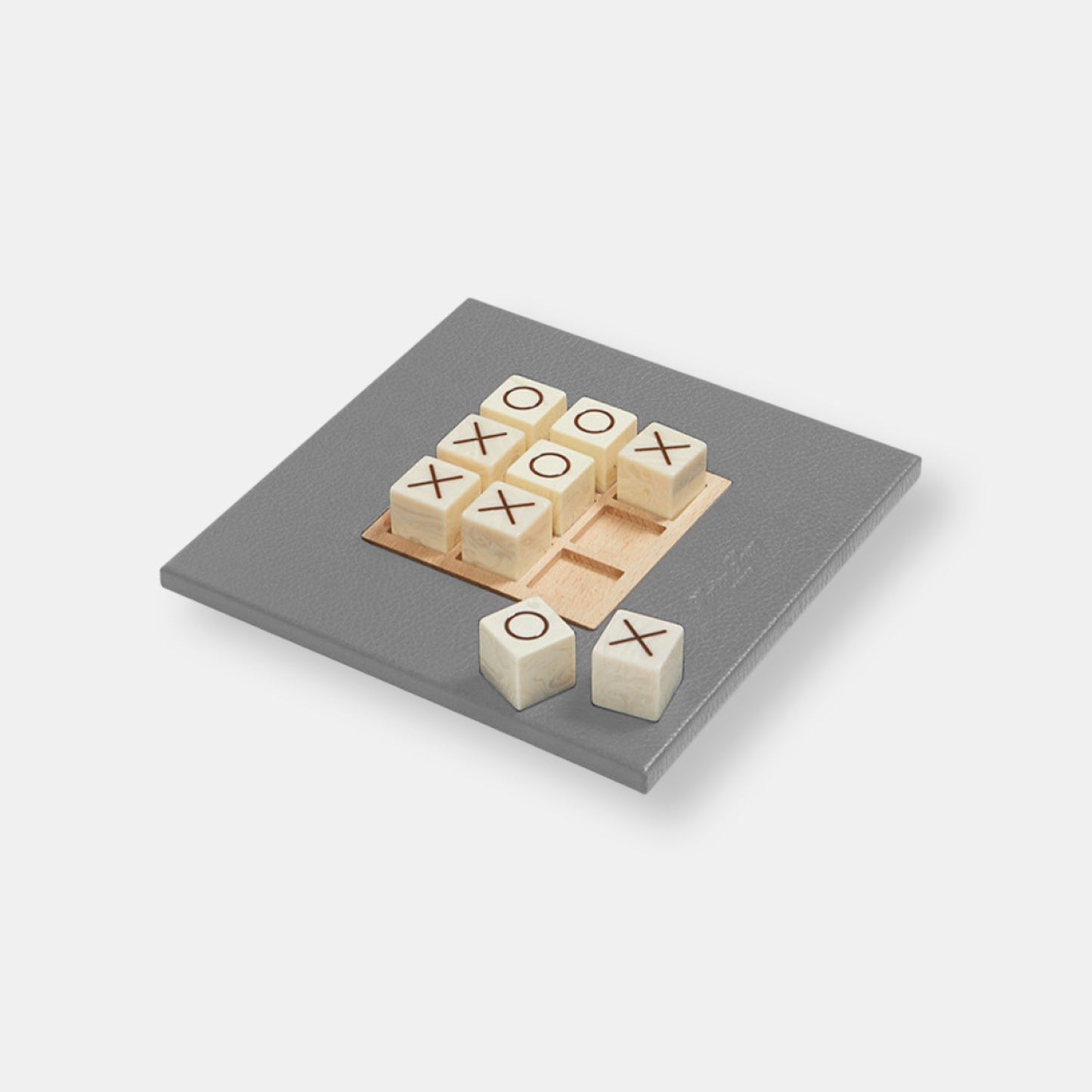 Tic tac toe buffle gris