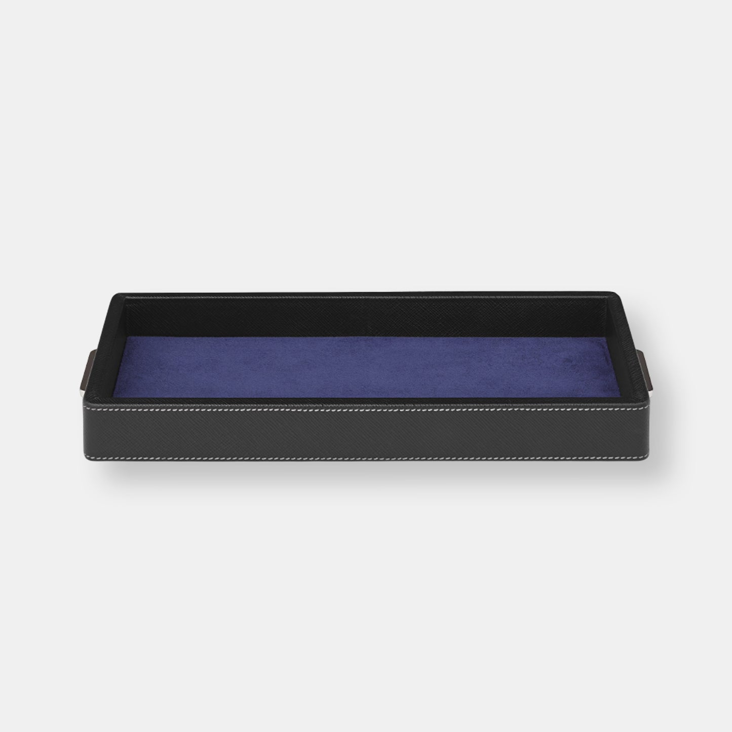Boîte de bureau en cuir pour trois instruments d’écriture et une bouteille d’encre