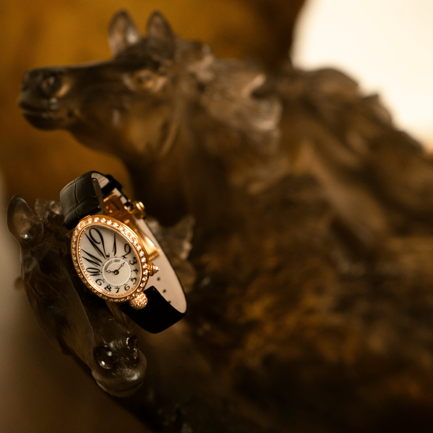 L'histoire de la montre-bracelet : du bijou à l'icône horlogère