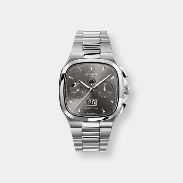 Montre seventies chronographe panorama date