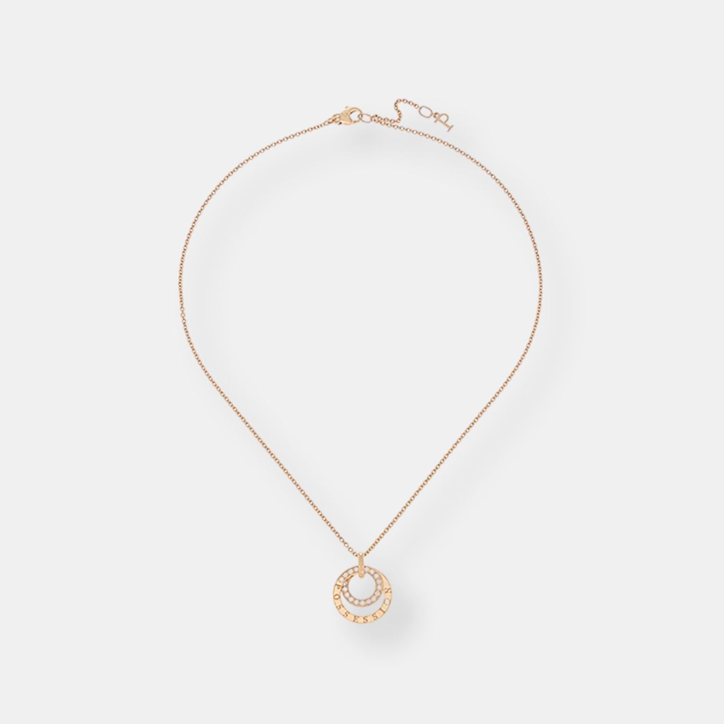 Pendentif possession