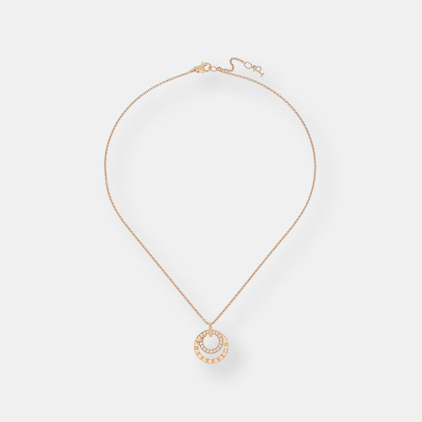 Pendentif possession