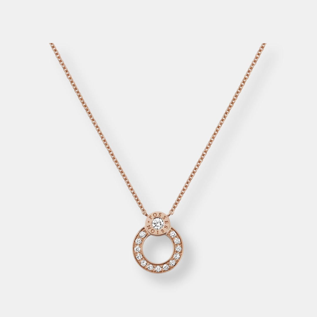 Pendentif possession