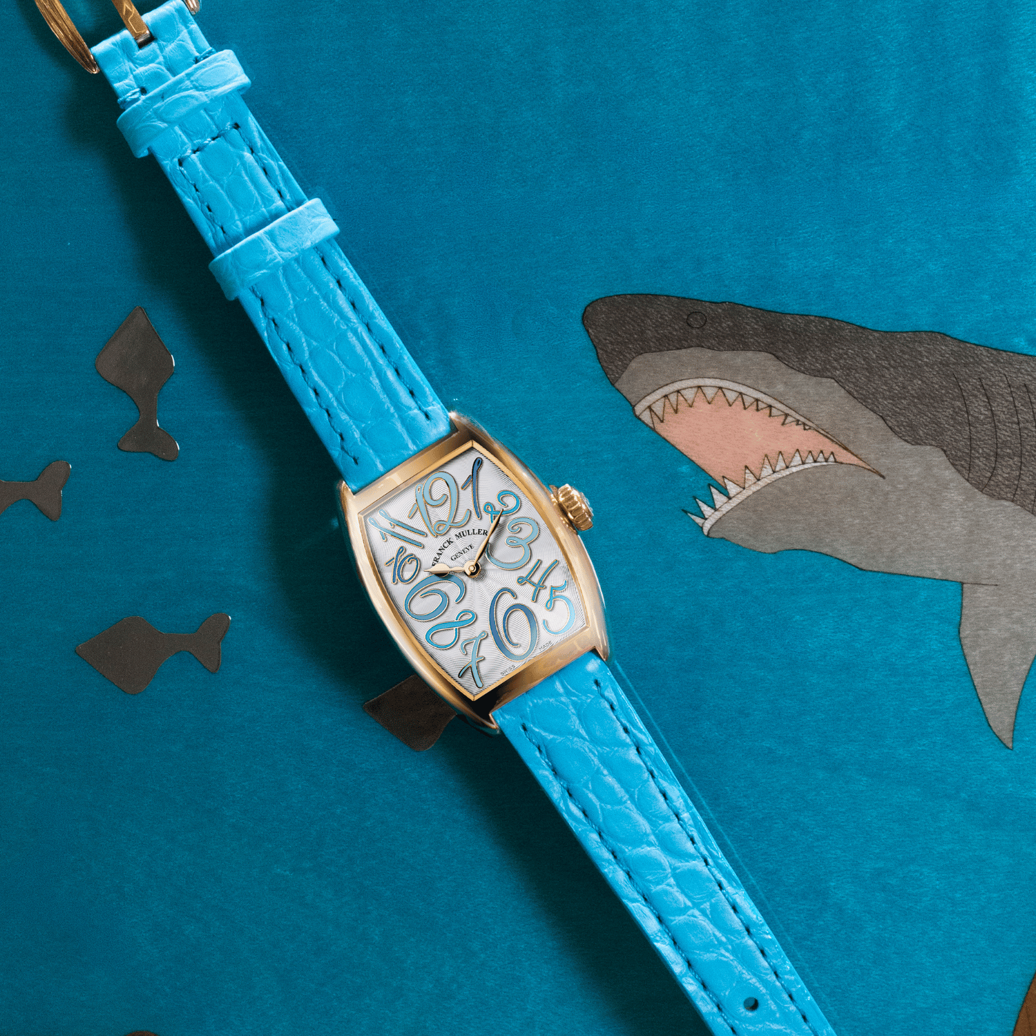 Les montres féminines de l'été : place à la couleur