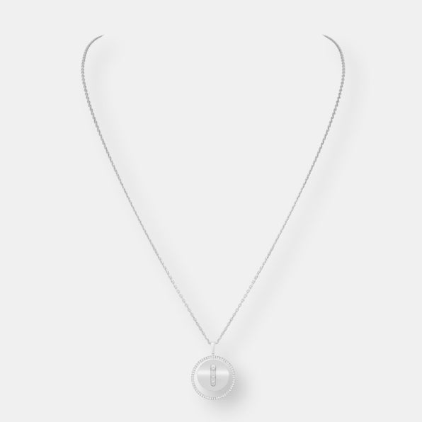 Collier lucky move