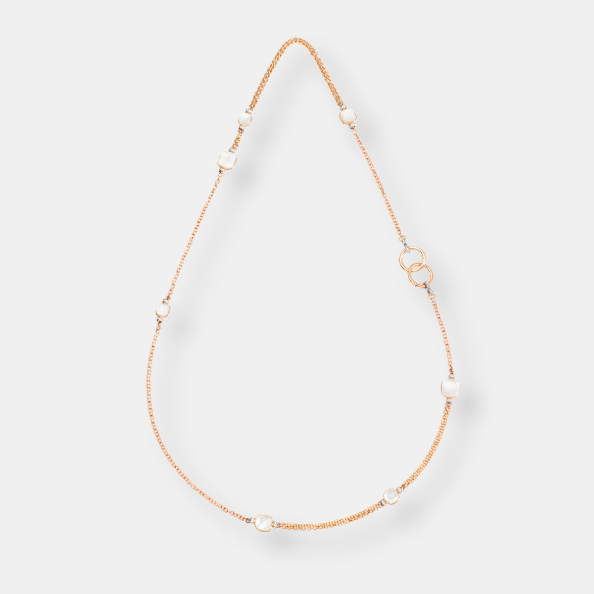 Collier nudo