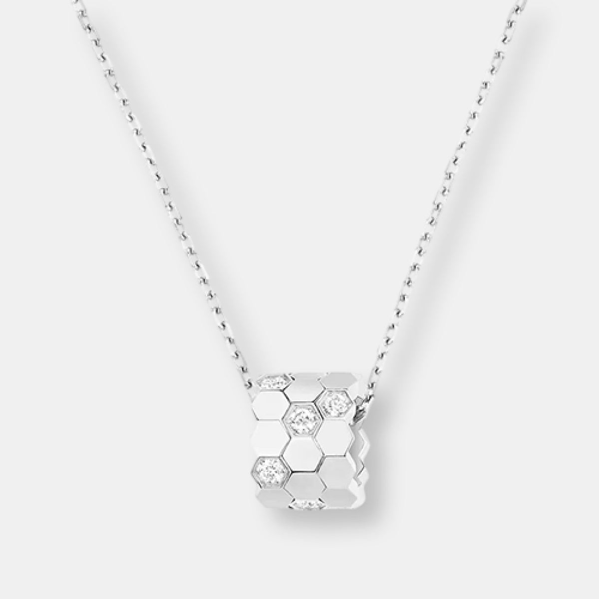 Pendentif bee de chaumet