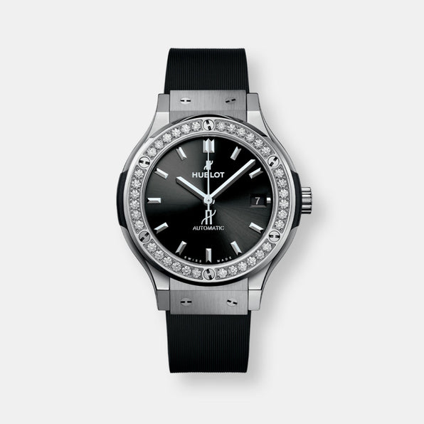 Montre classic fusion titanium diamonds