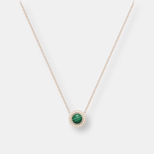 Pendentif possession