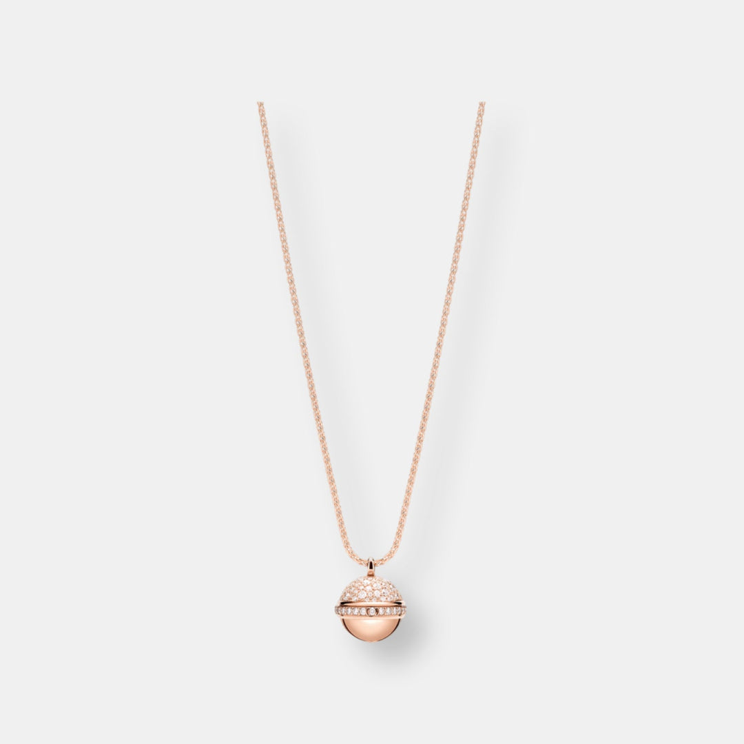 Pendentif possession