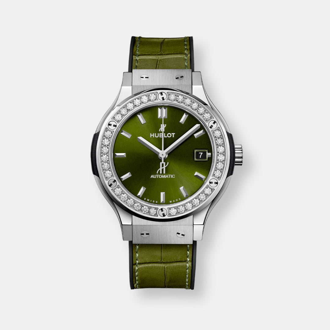 Montre classic fusion titanium green diamonds