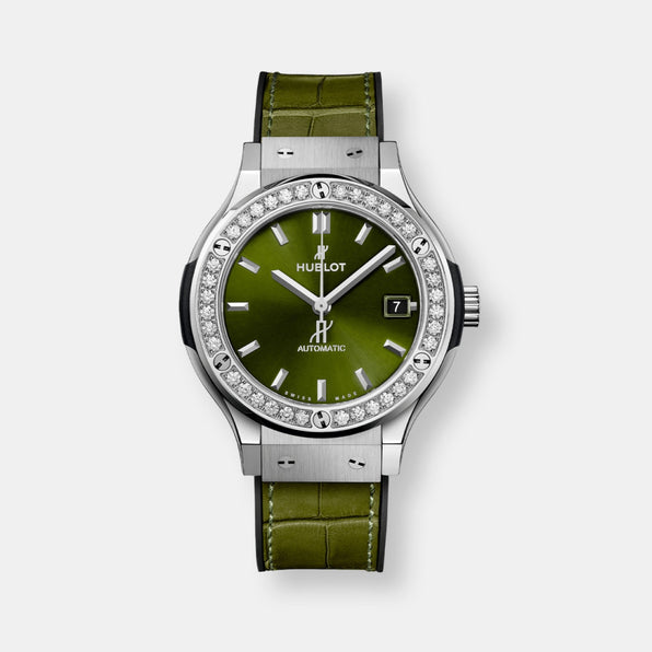 Montre classic fusion titanium green diamonds