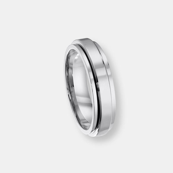 Bague possession