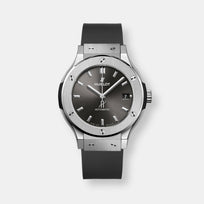 Montre classic fusion titanium racing grey diamonds