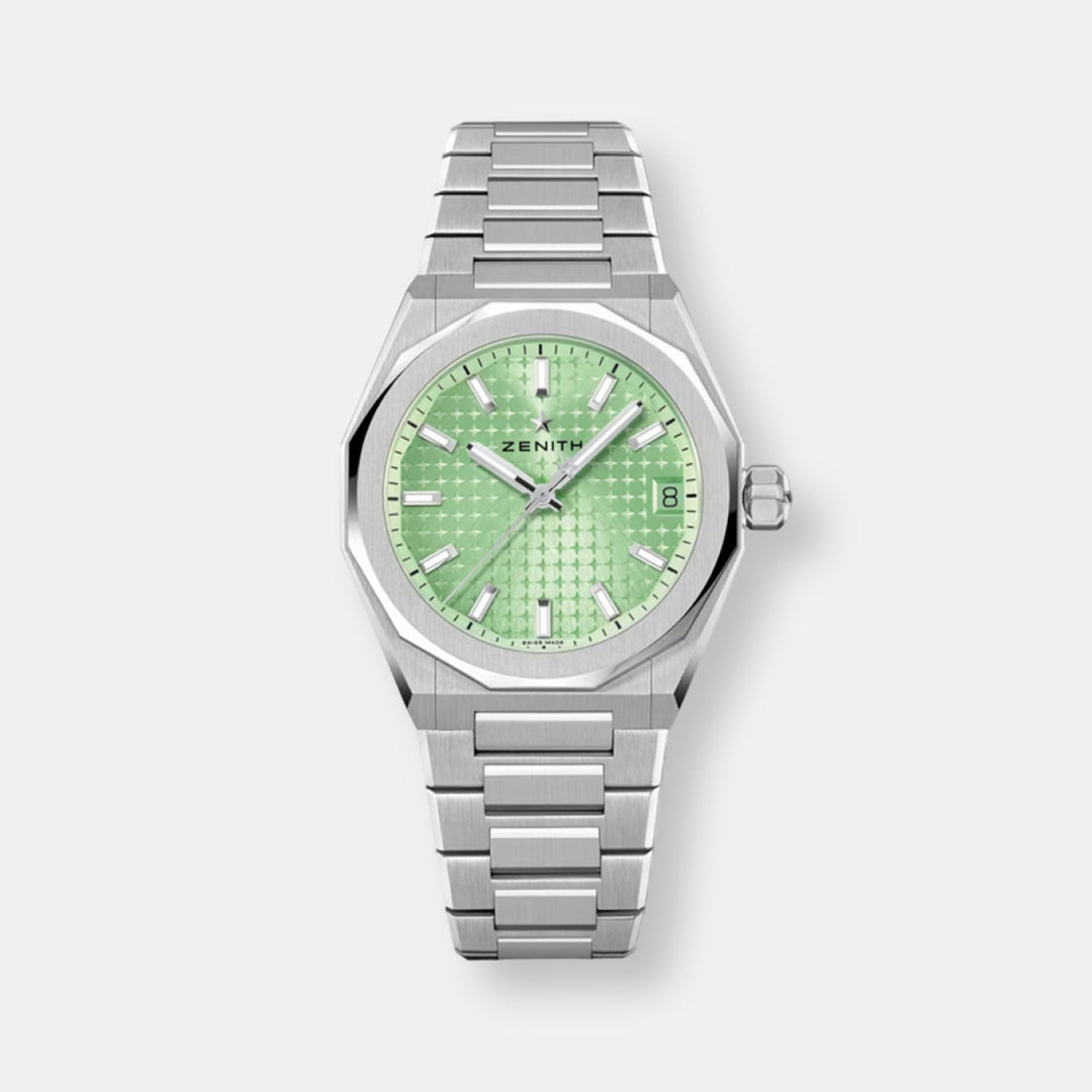 Montre defy skyline
