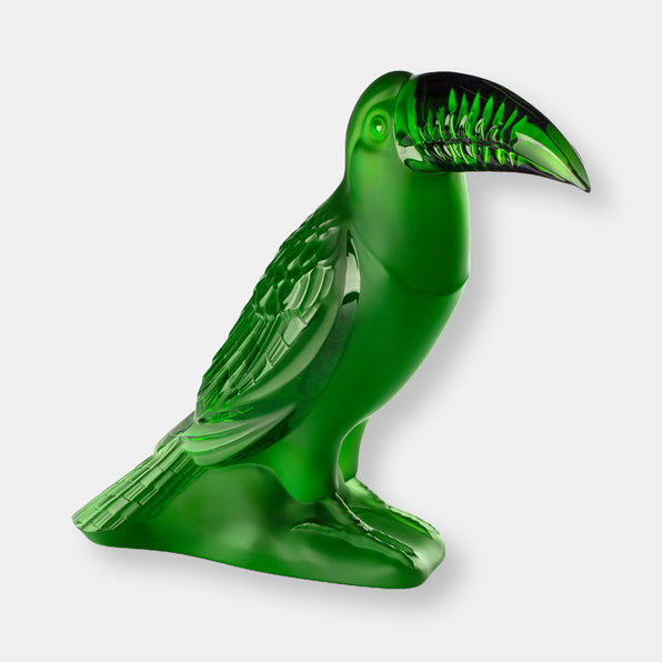 Sculpture toucan