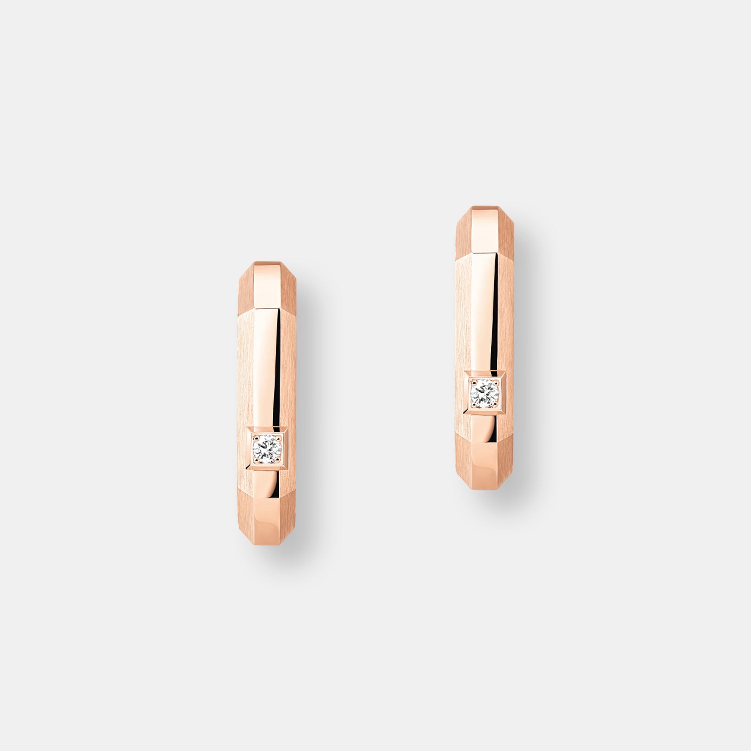 Mono boucle d'oreille pm moderniste