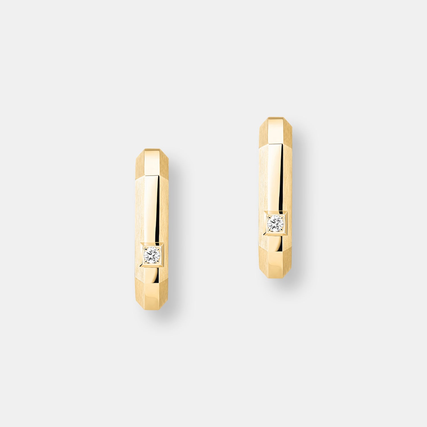 Mono boucle d'oreille pm moderniste