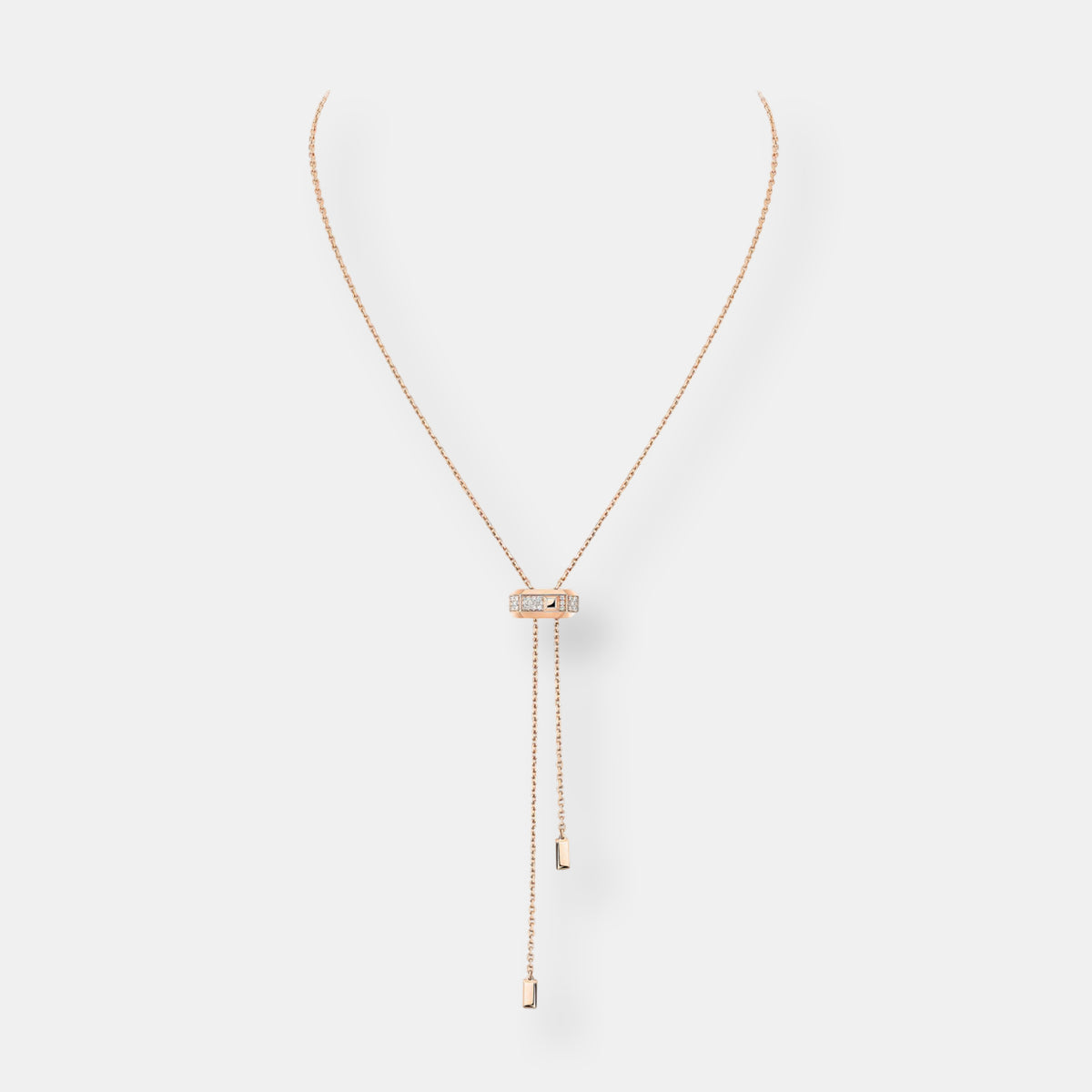 Collier cravate mm moderniste