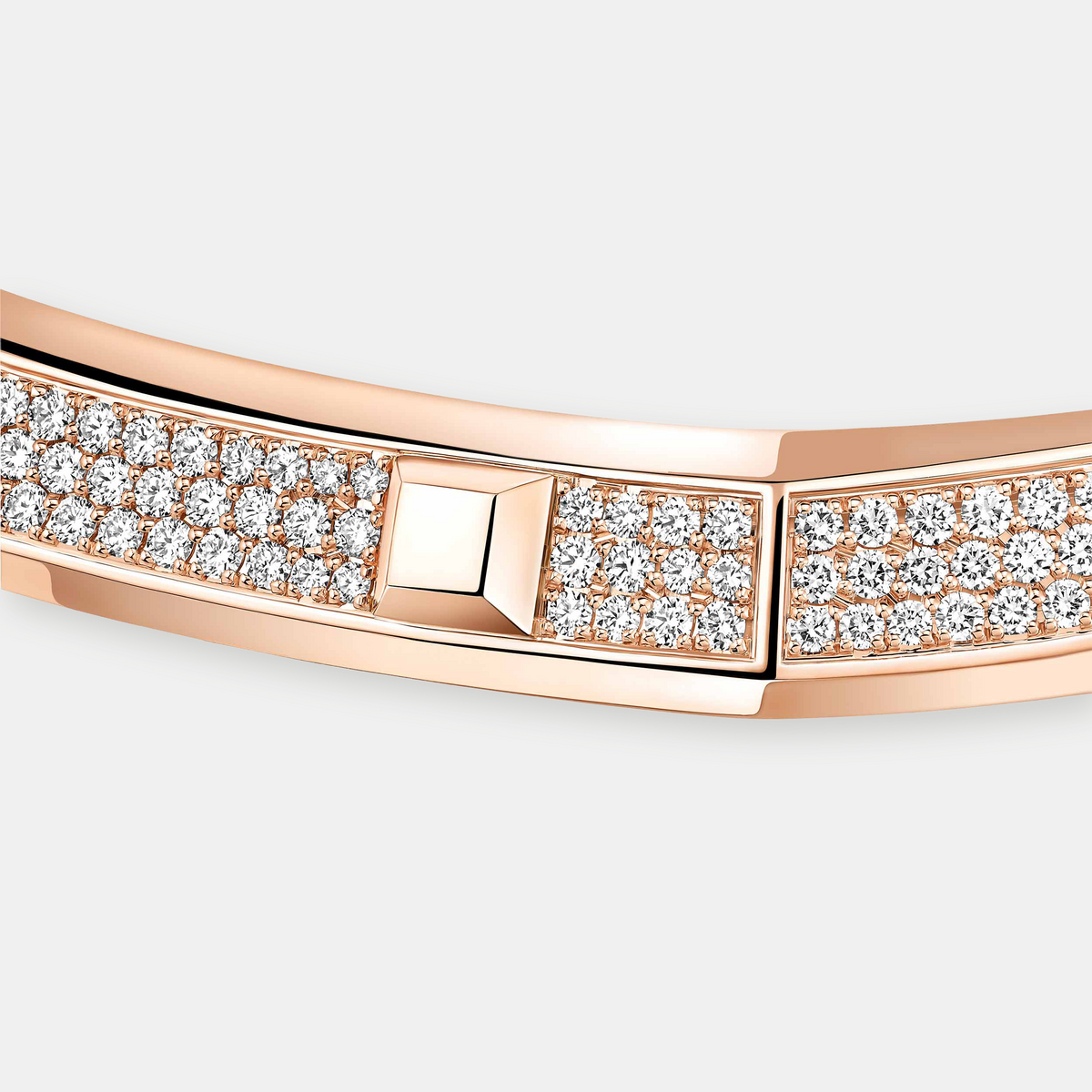 Collier moderniste