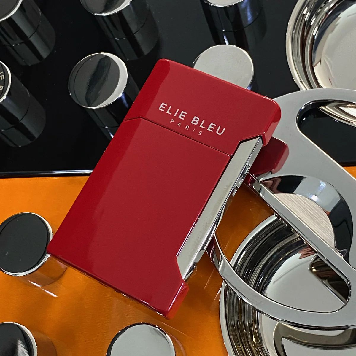 J-12 cigar jet flame finition laqué rouge