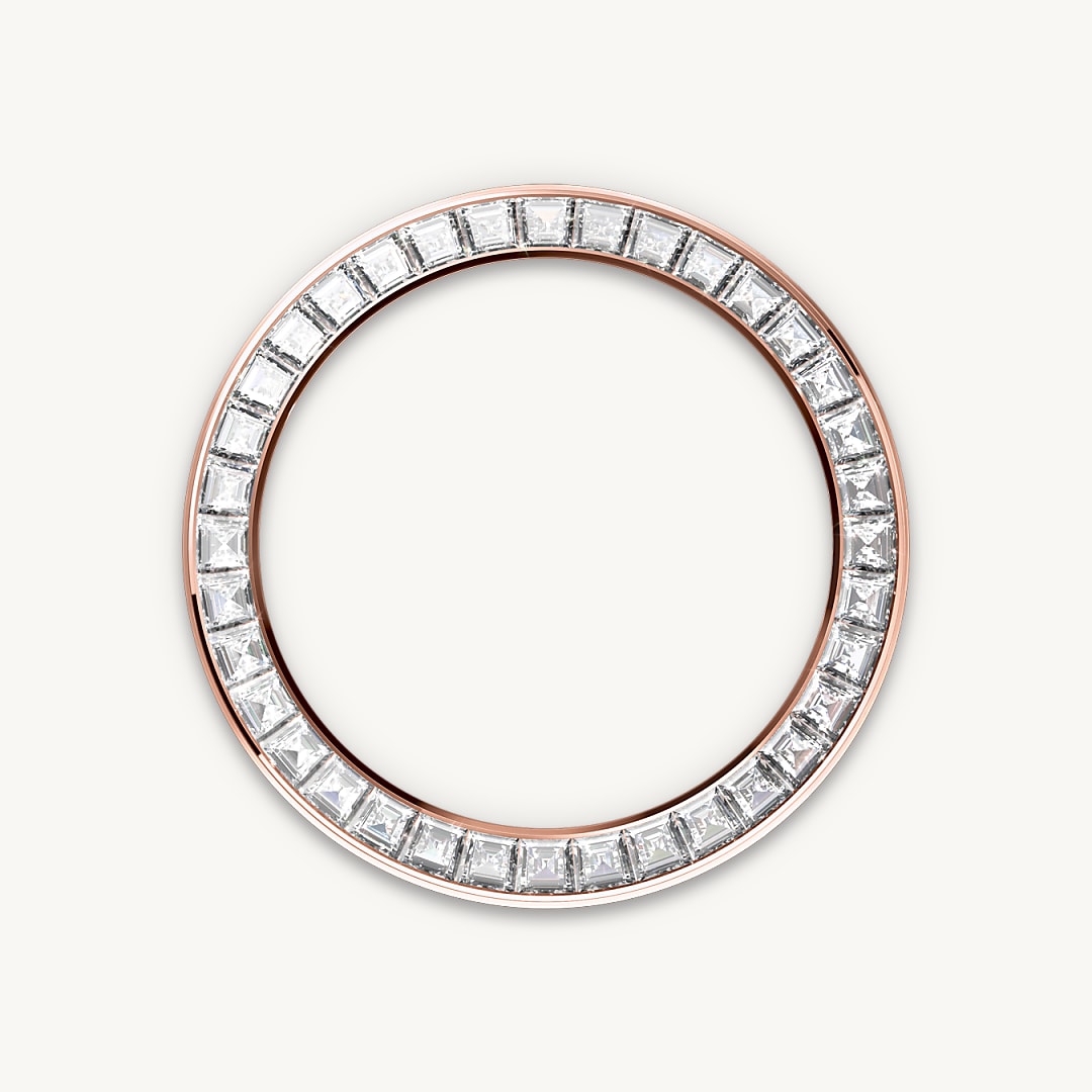 Montre Rolex Cosmograph Daytona en Or Everose 18 ct et cornes serties de diamants détail 2 - arije Paris