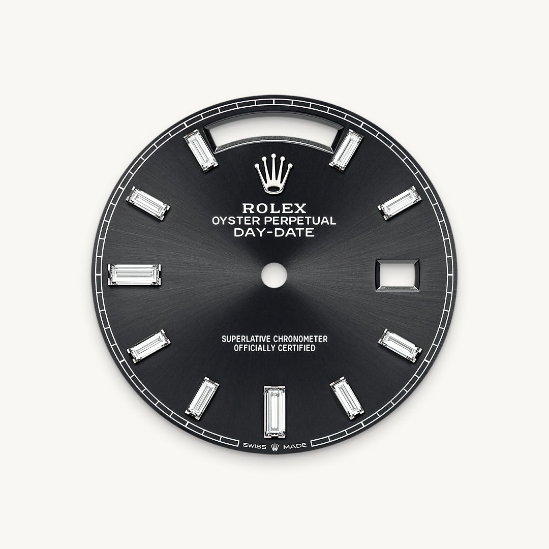 Montre Rolex Day-Date 40 en Or gris 18 ct détail 1 - arije Paris