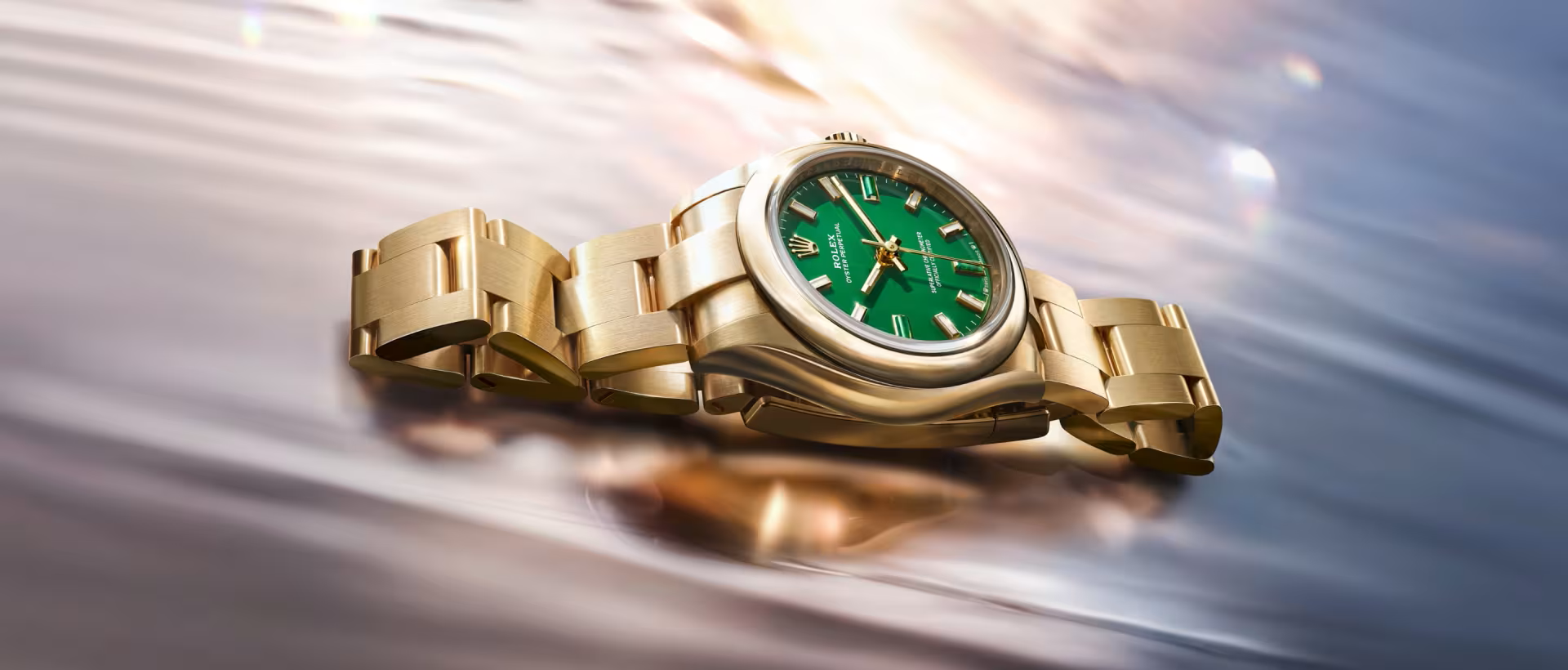 Montres Rolex Rolex Oyster Perpetual 28 et 34 quintessence de l'Oyster - arije Paris