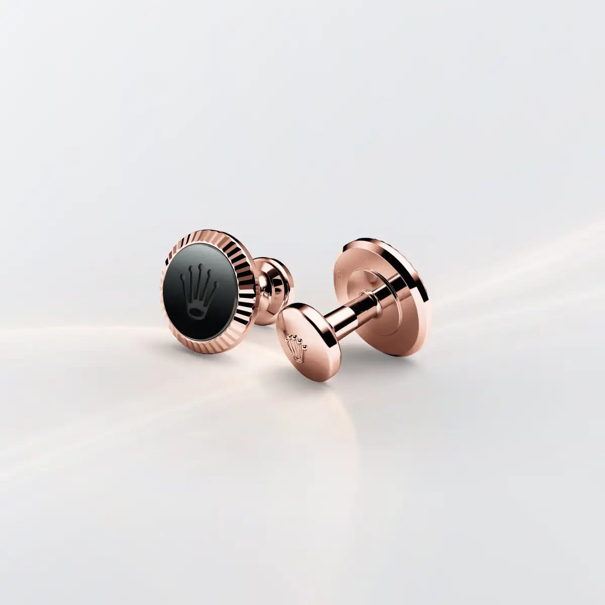 Rolex Boutons de manchette en Or Everose et céramique, A1035 chez arije