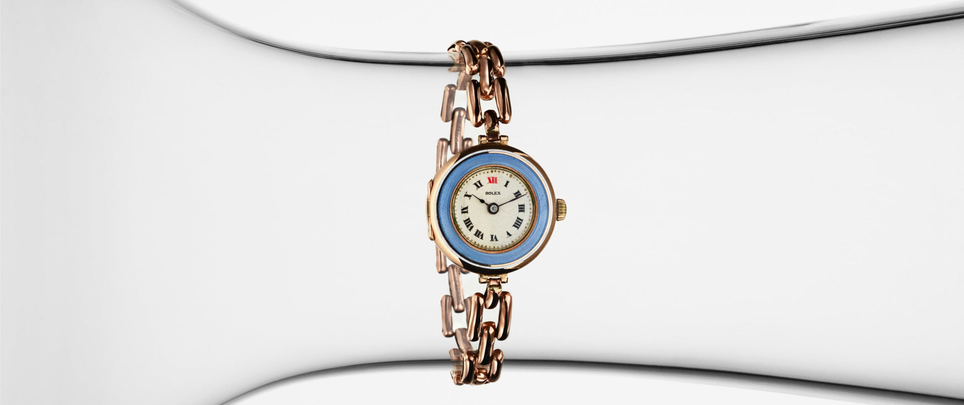 Rolex - Un voyage au coeur de l'univers de Rolex, première montre bracelet étanche à remontage automatique à rotor perpetual au monde – arije Paris